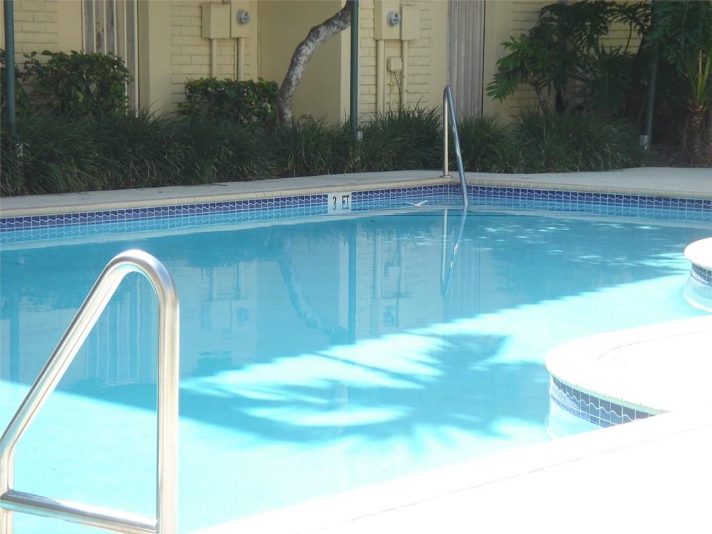 Victoria Park Place 122-3 - Residential Lease