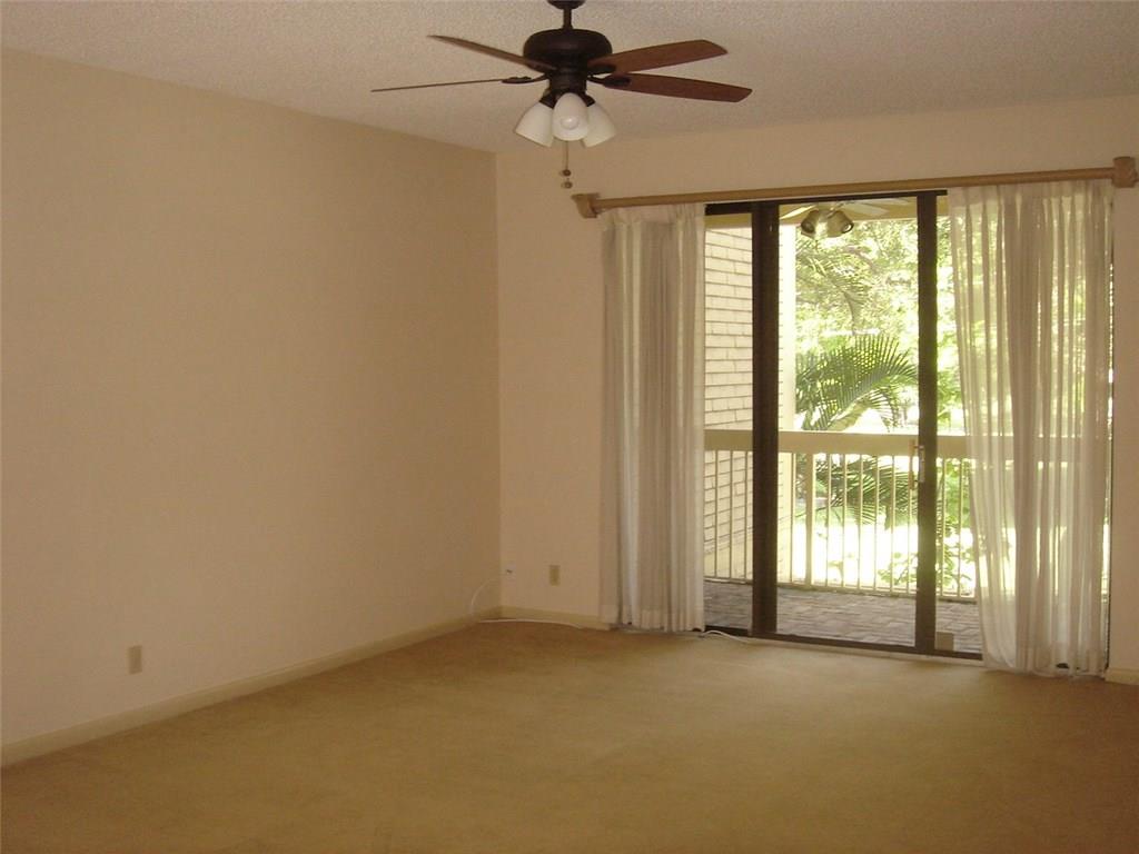 Victoria Park Place 122-3 - Residential Lease