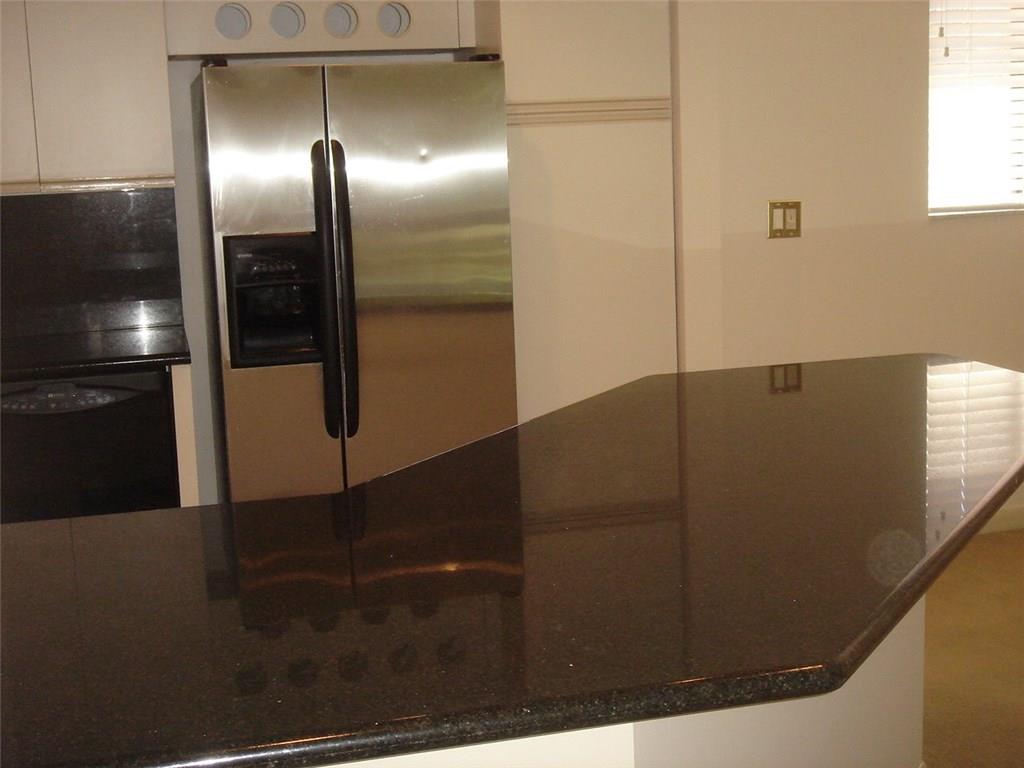 Victoria Park Place 122-3 - Residential Lease