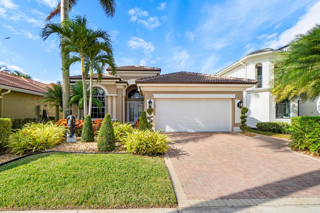 Photo of 15905 Double Eagle Trail, Delray Beach, FL 33446 (MLS # R10949026)