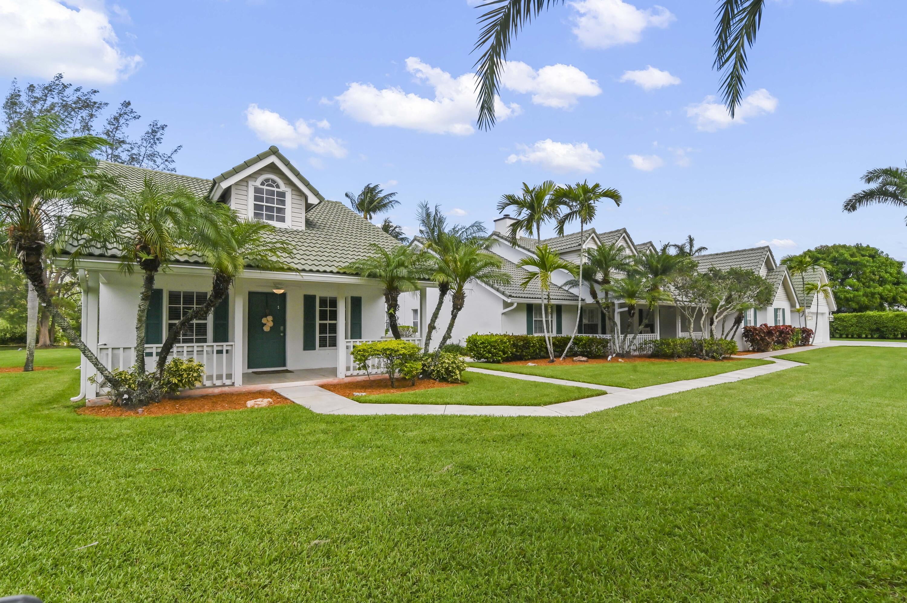 Lago Del Sol - Residential