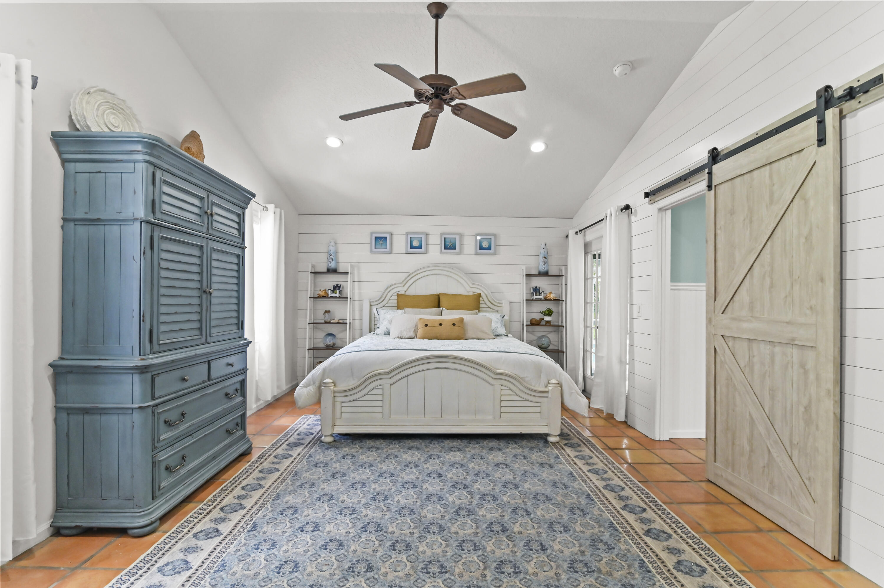 Lago Del Sol - Residential