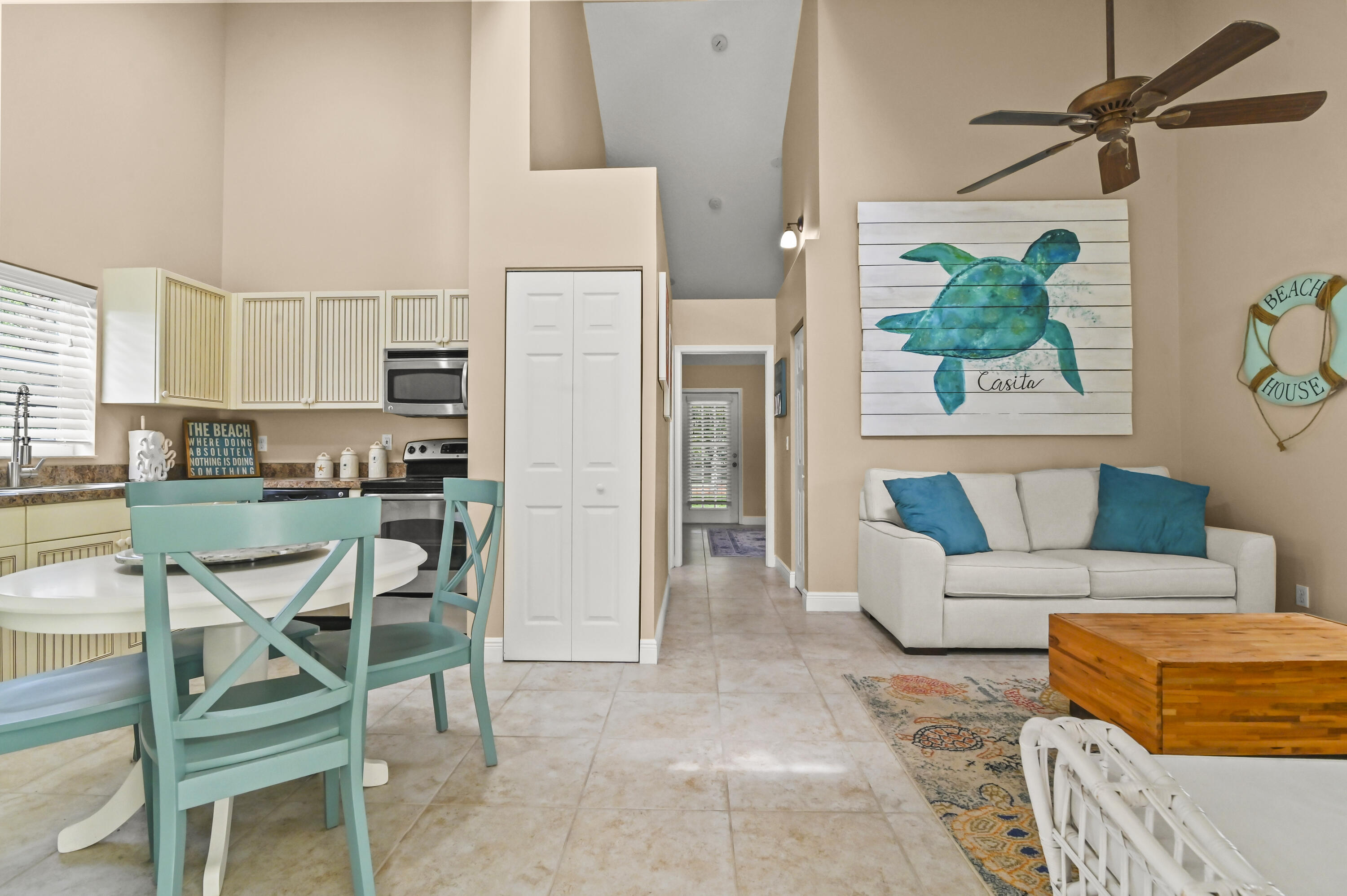 Lago Del Sol - Residential