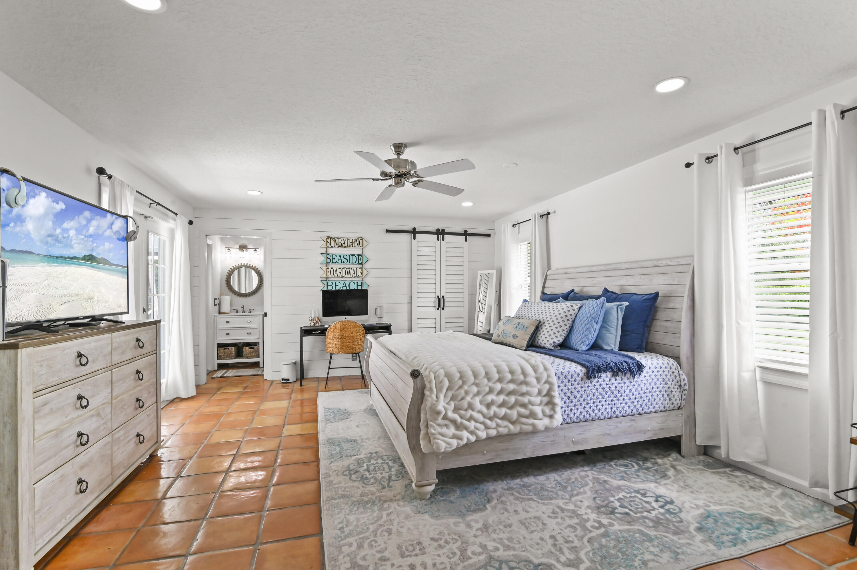 Lago Del Sol - Residential