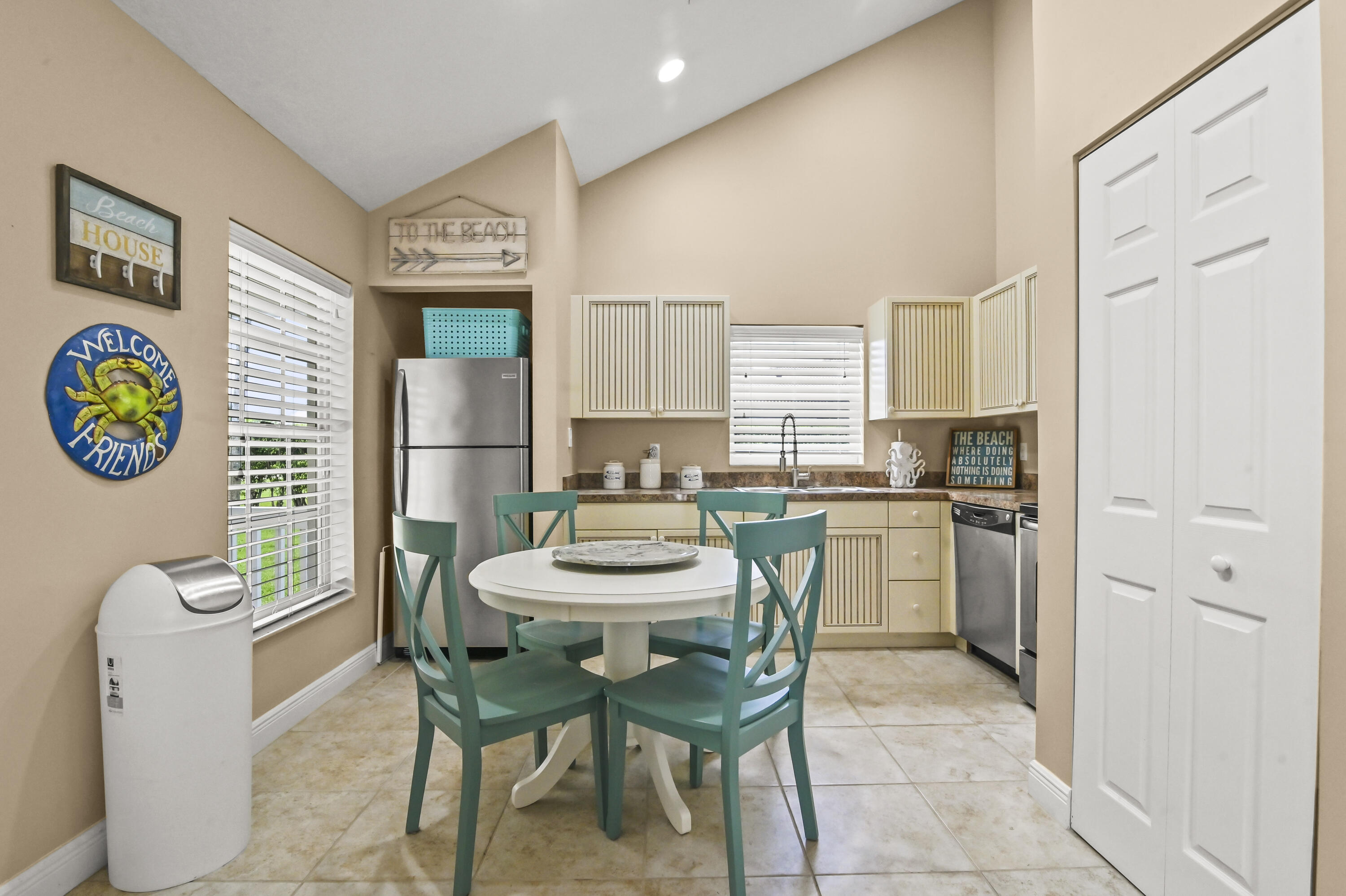 Lago Del Sol - Residential