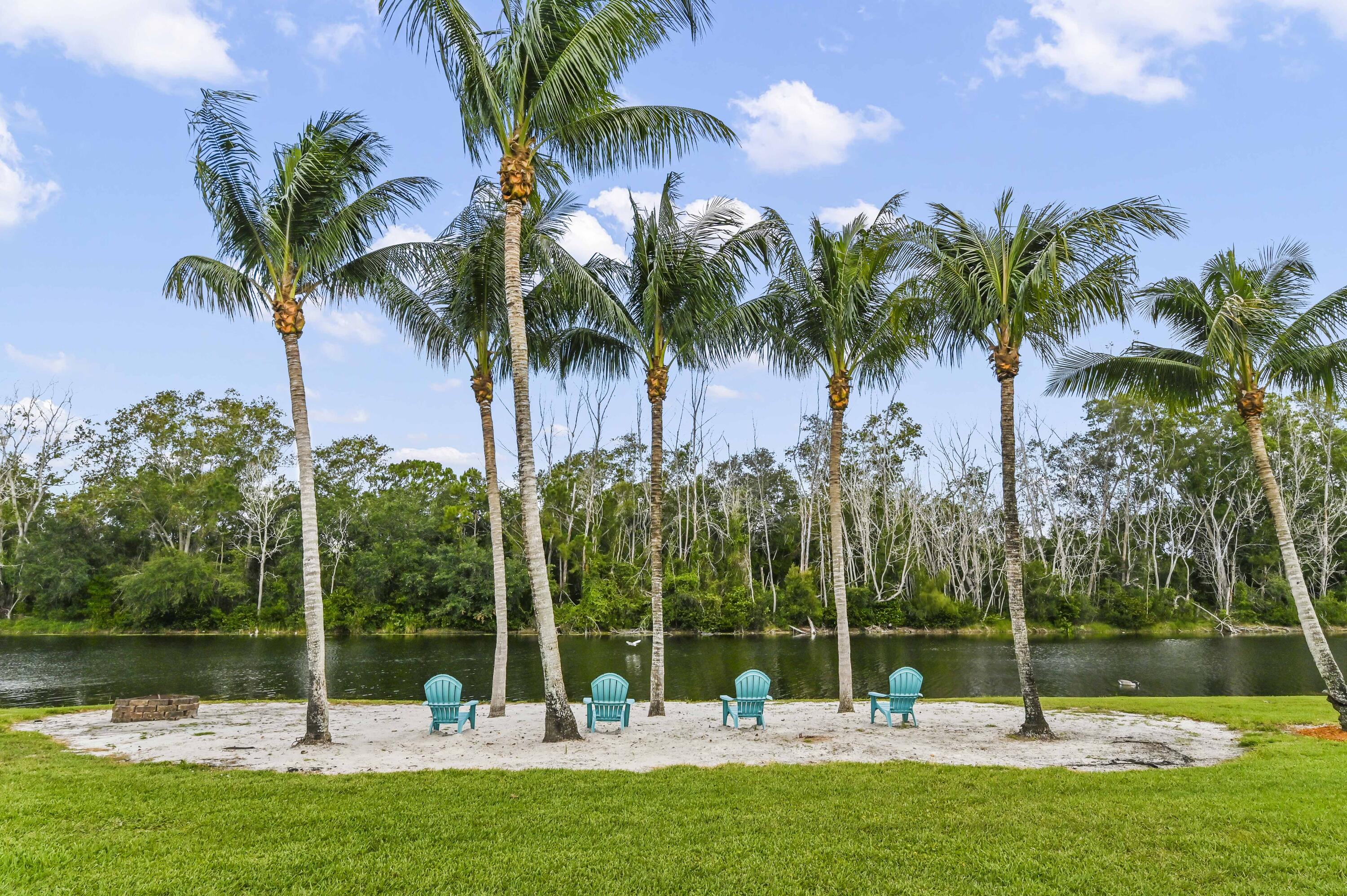 Lago Del Sol - Residential