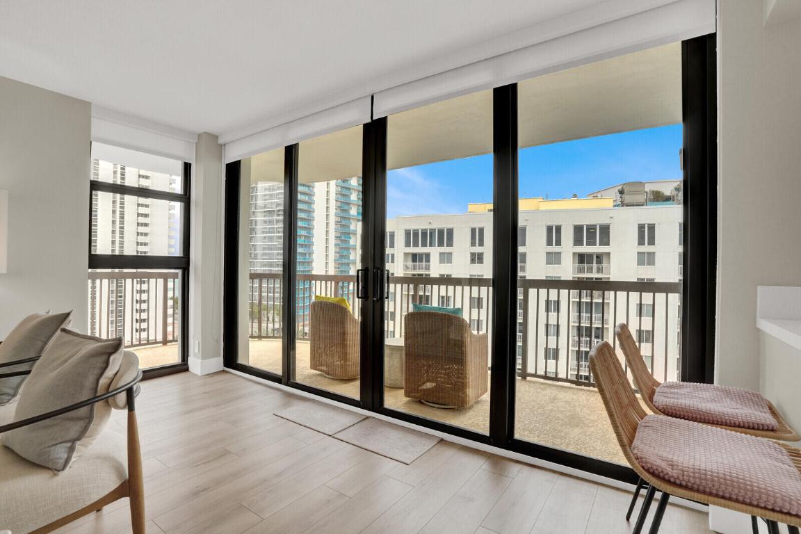 RENAISSANCE III - Residential