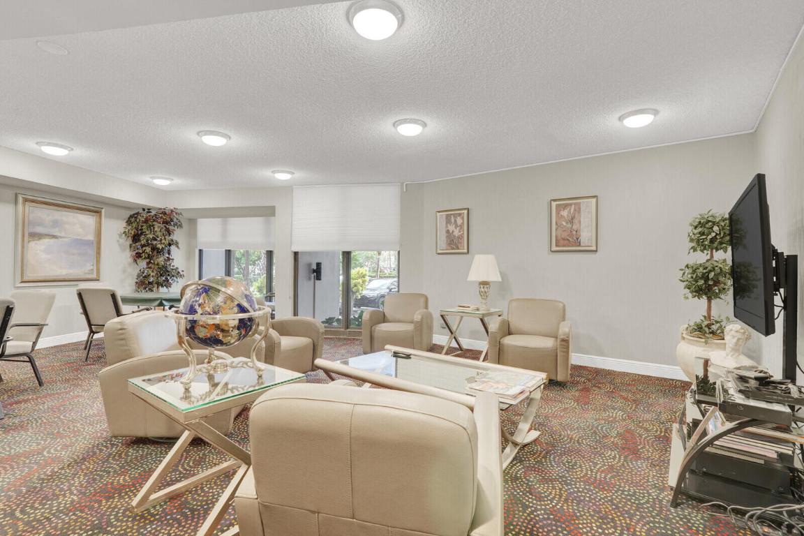 RENAISSANCE III - Residential