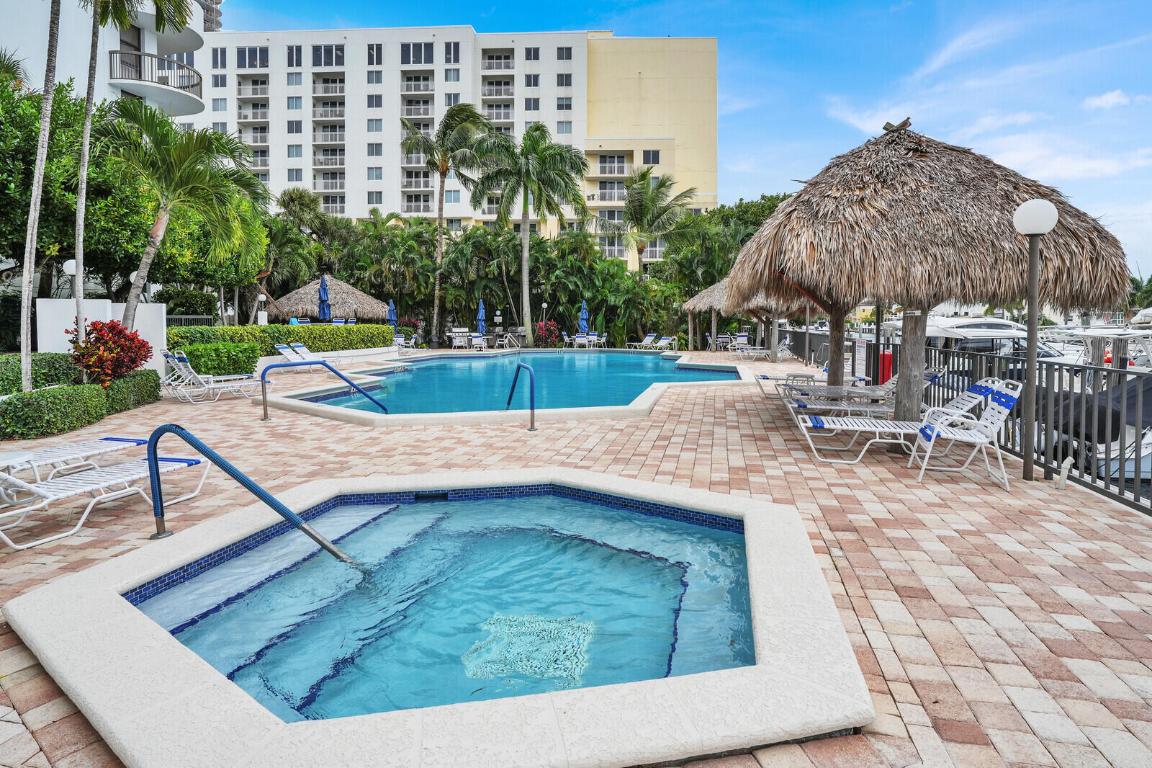 RENAISSANCE III - Residential