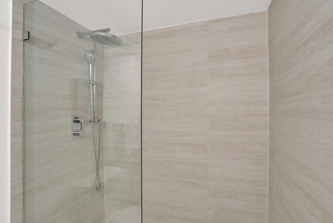 RENAISSANCE III - Residential