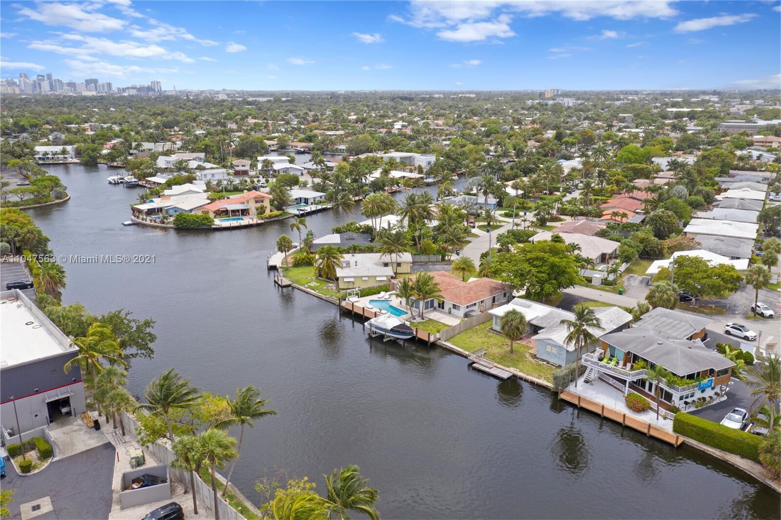 CORAL POINT - Commercial Sale