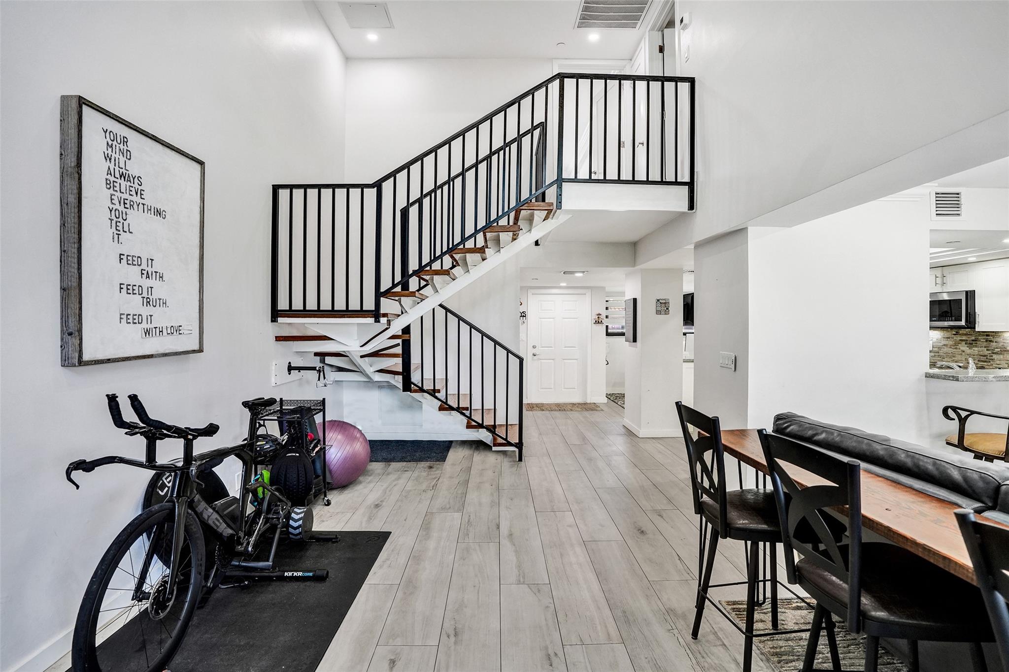 Island Point Condominium - Residential