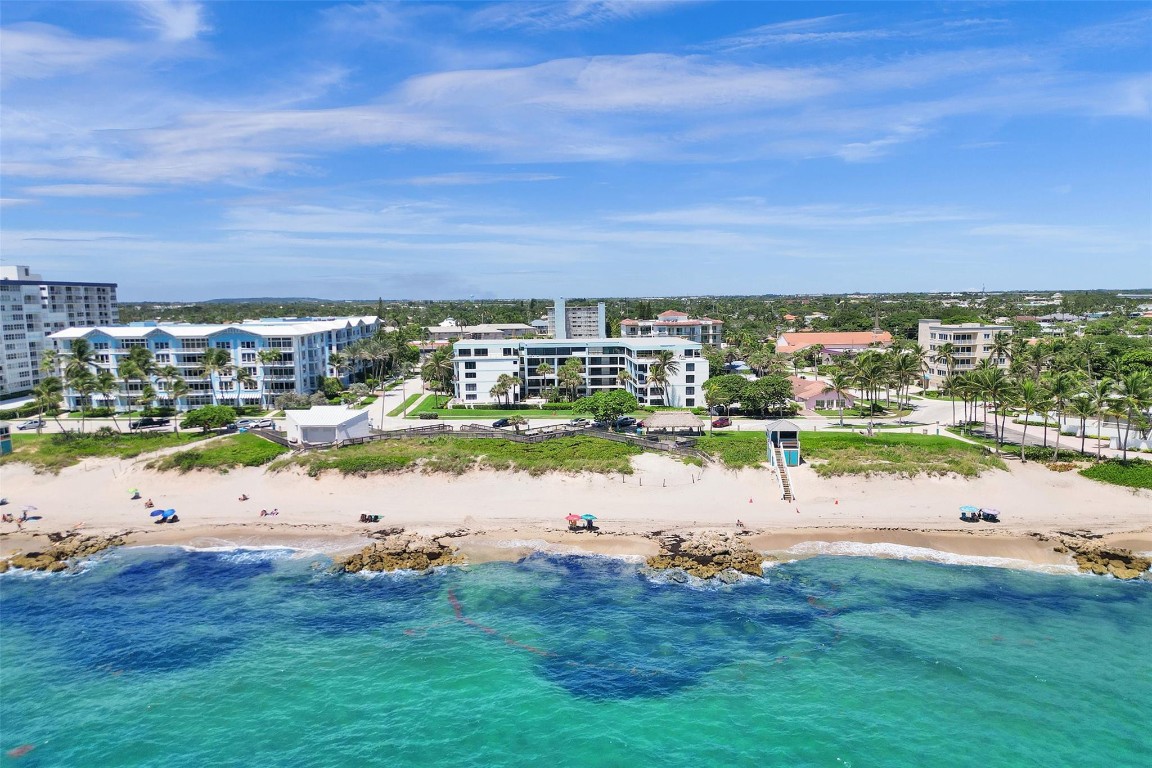 Island Point Condominium - Residential