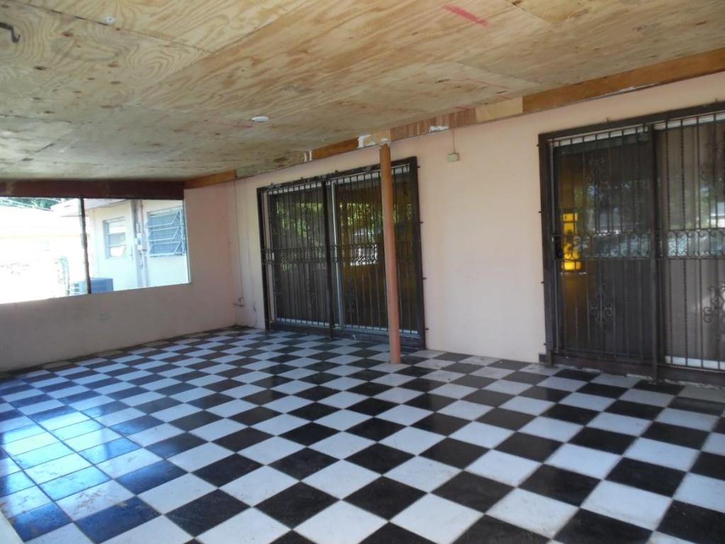 WESTFIELD AT WPB - Residential