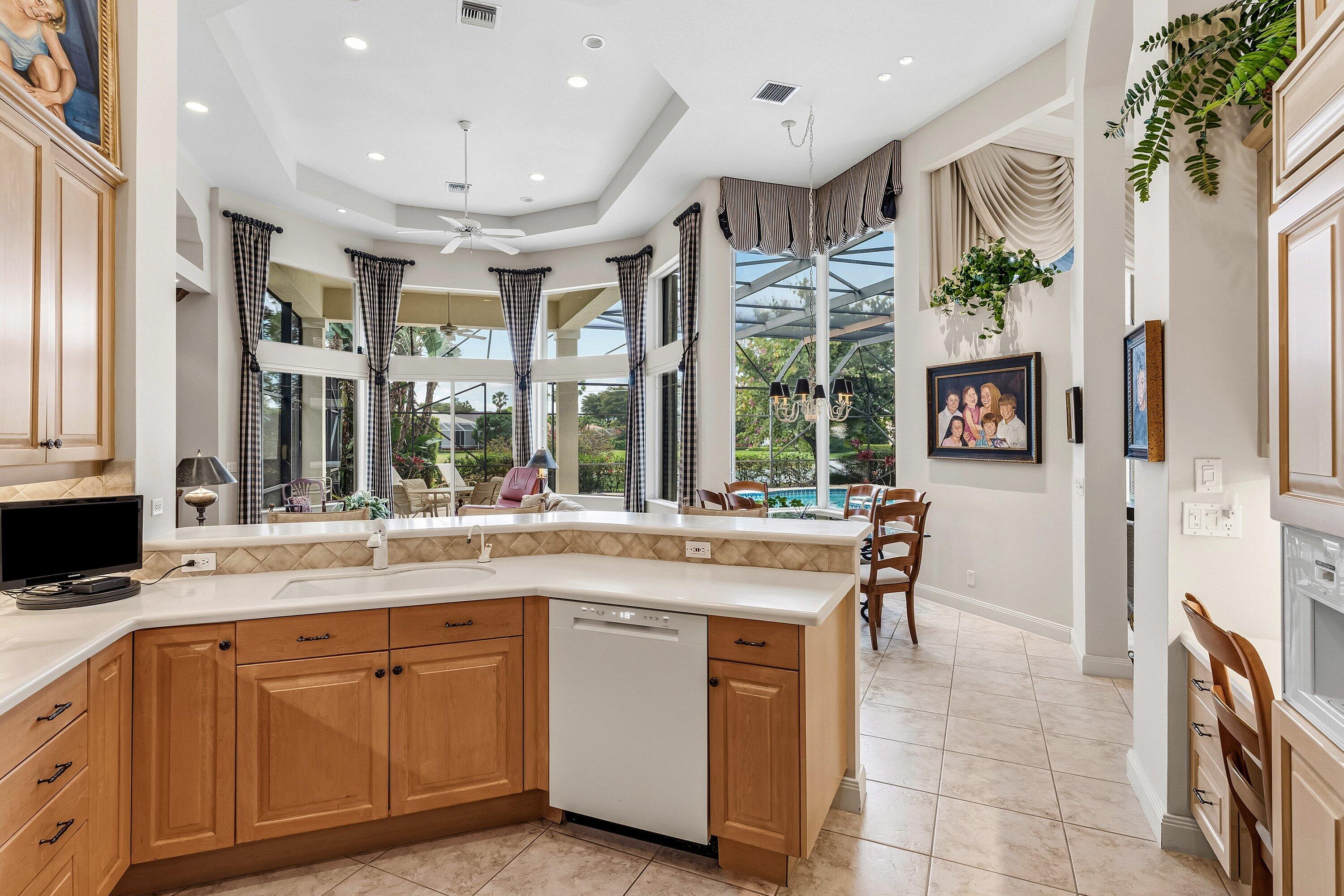 BALLENISLES - Residential