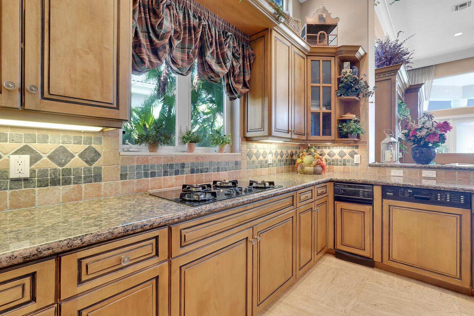 BALLENISLES - Residential