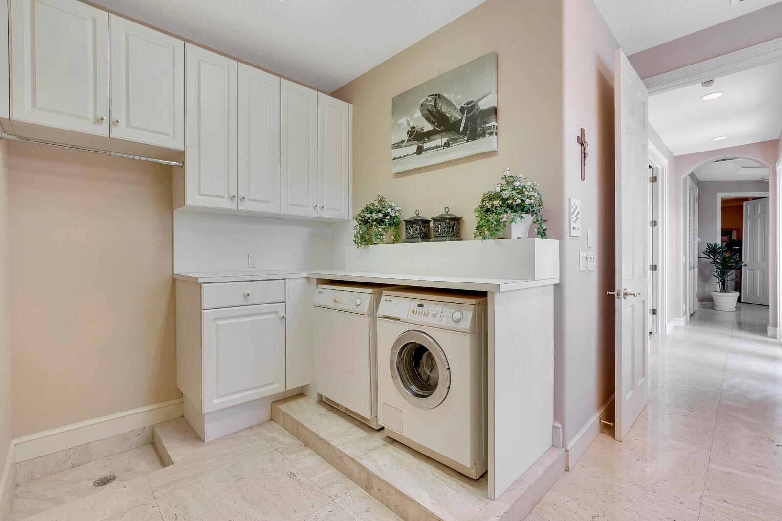 BALLENISLES - Residential