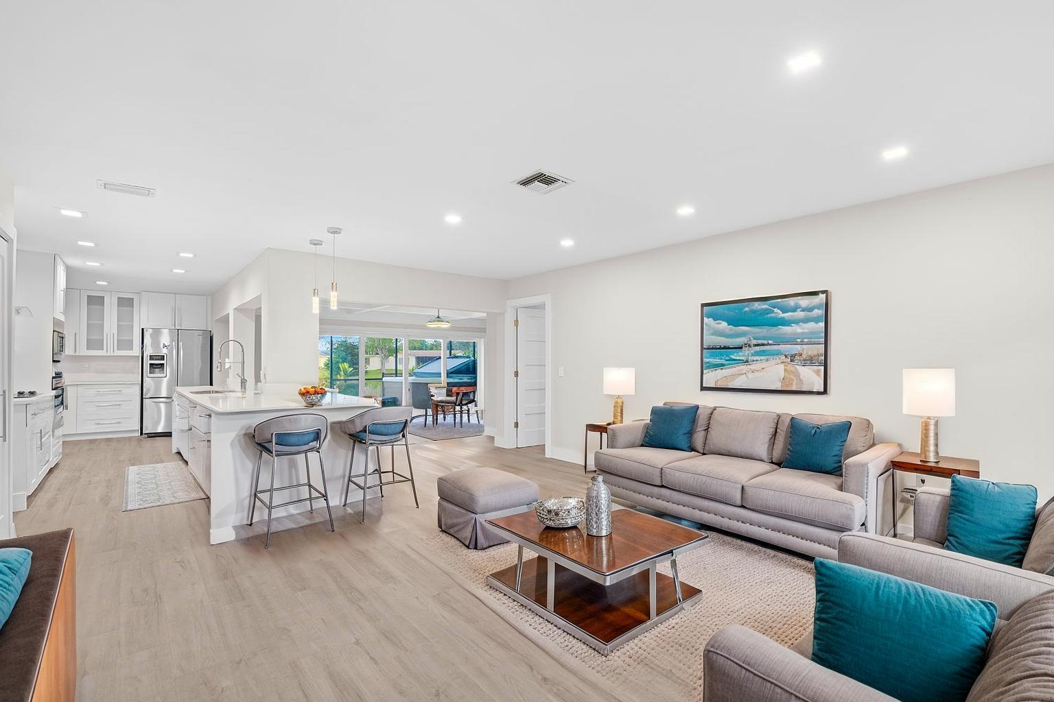 COCO WOOD LAKES SEC 1 - Residential