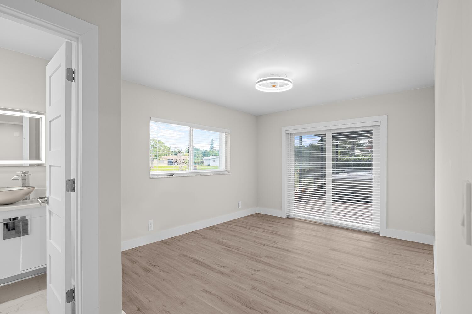 COCO WOOD LAKES SEC 1 - Residential