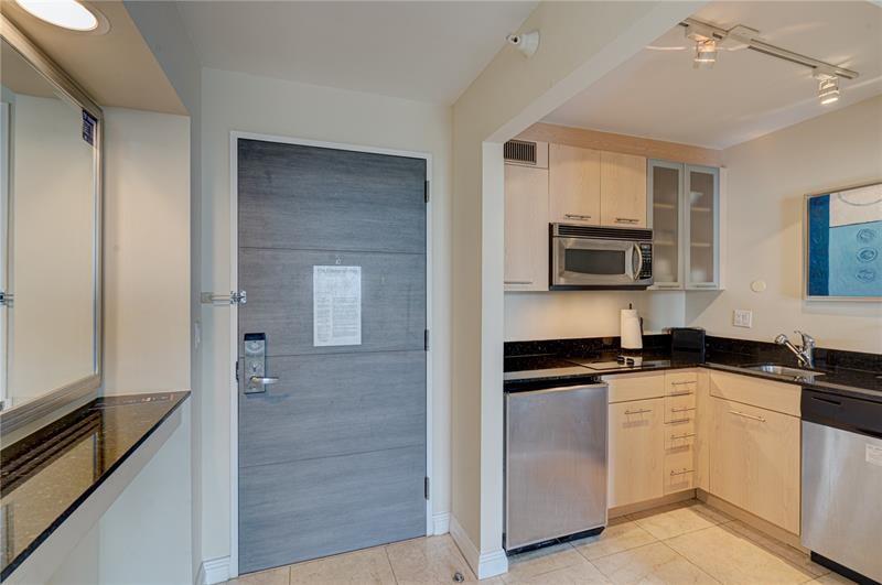Gallery One by Hilton - Residential