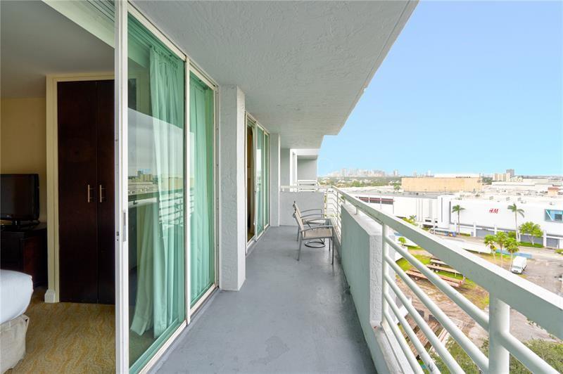 Gallery One by Hilton - Residential