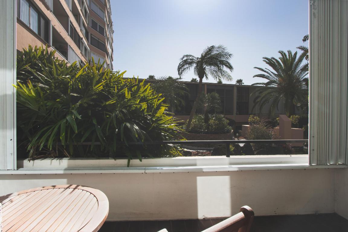 MAYFAIR HOUSE CONDO - Residential