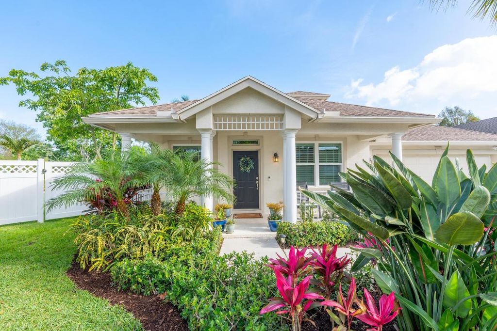 Photo of 272 Clocktower Drive, Jupiter, FL 33458 (MLS # R10972575)