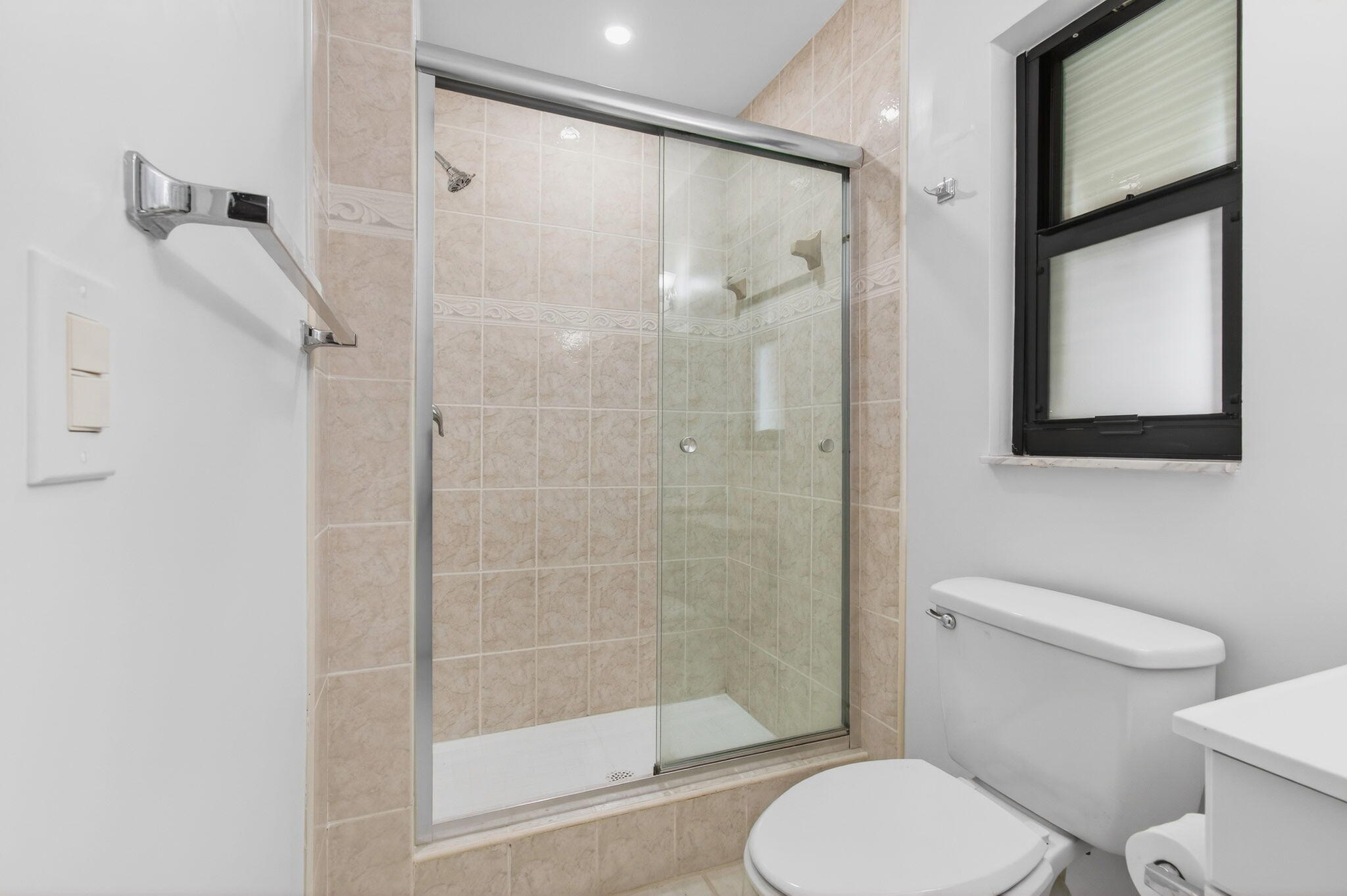 SANCTUARY PINES IN BOCA RATON CONDO - Residential Lease