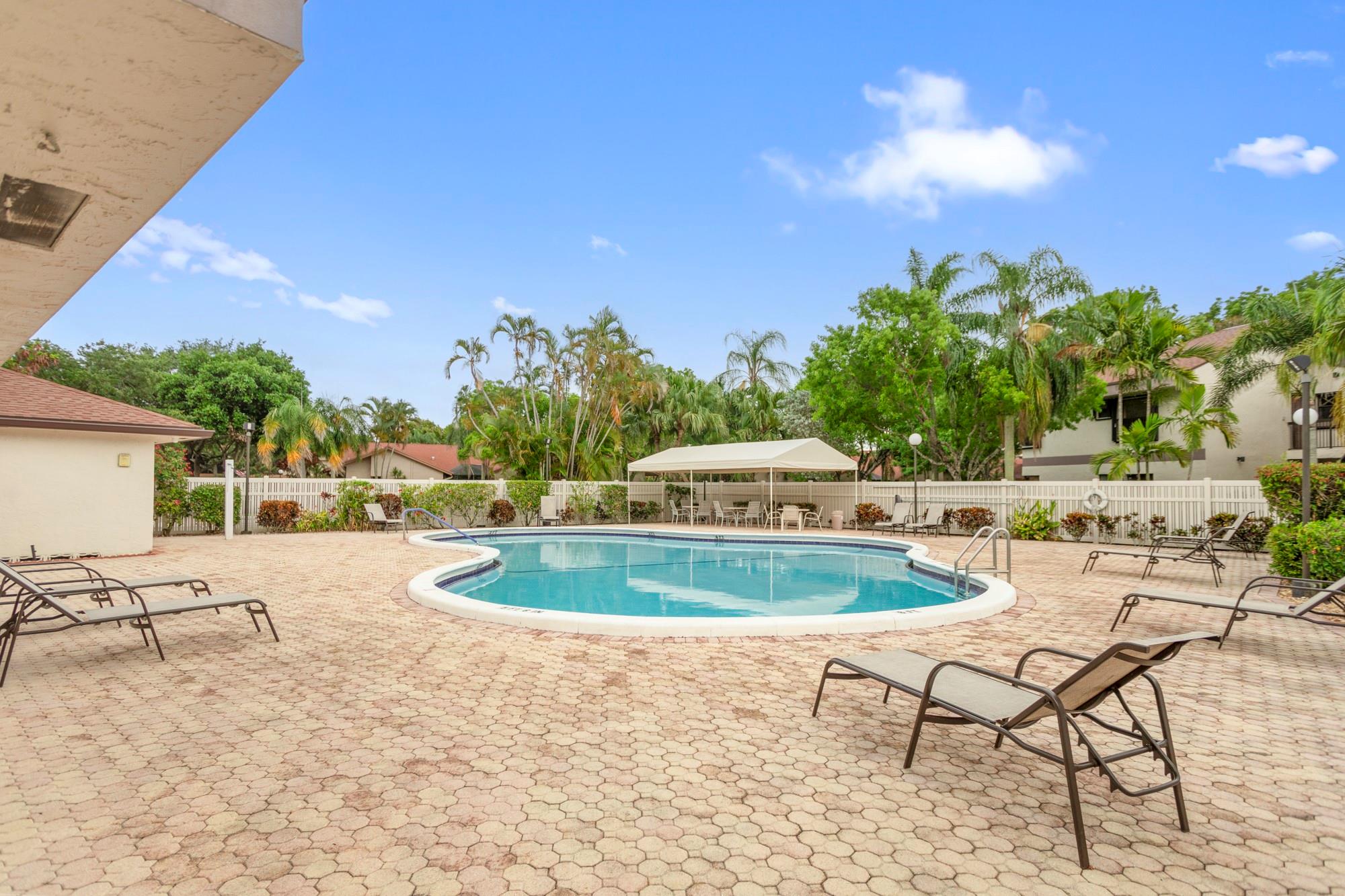 APPLEWOOD VILLAGE III-A - Residential