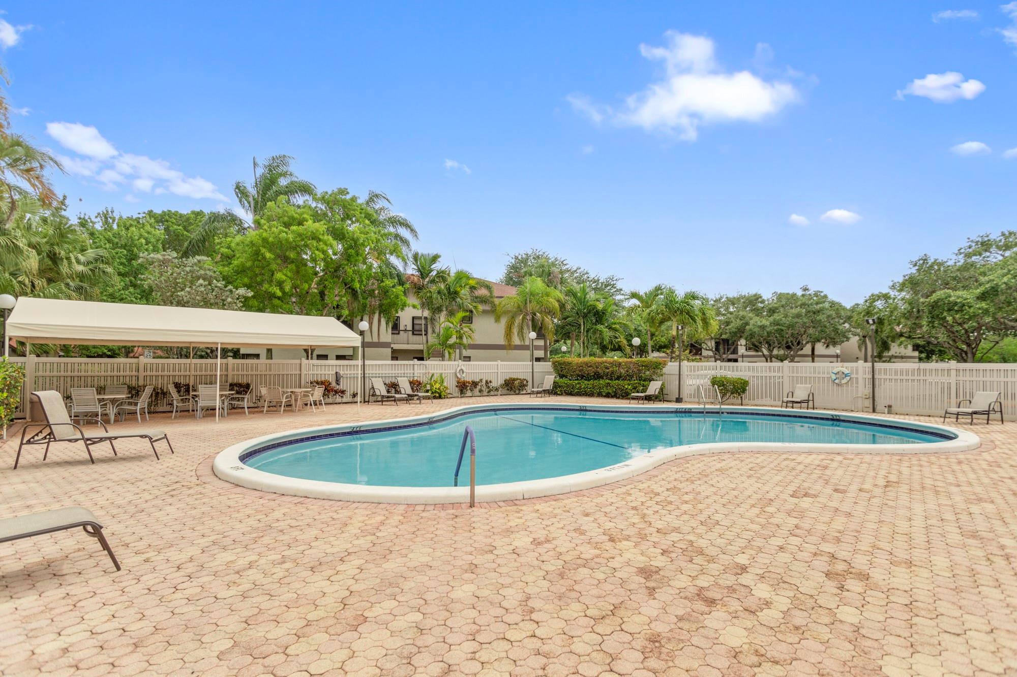 APPLEWOOD VILLAGE III-A - Residential