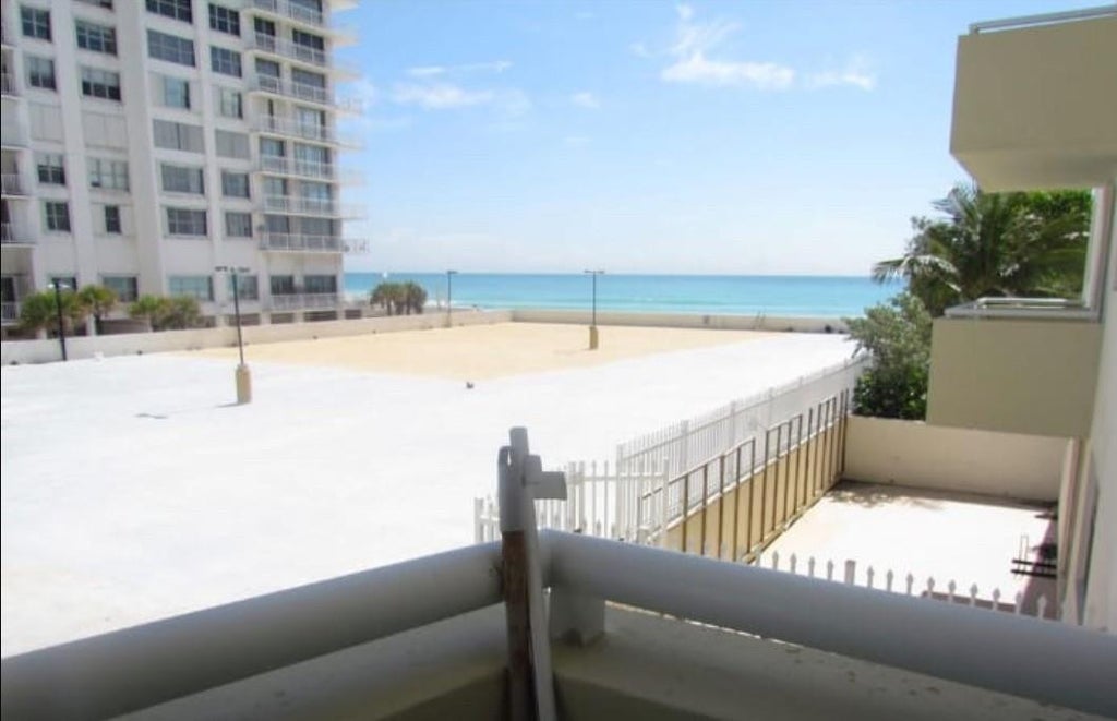 Photo of 3001 S Ocean Drive, Hollywood, FL 33019 (MLS # B26070241)