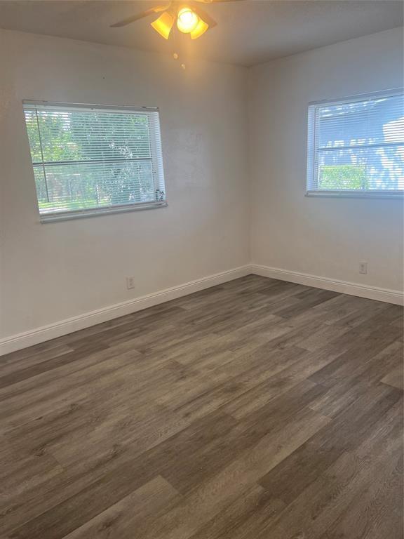 Commonwealth Manor 75-29 - Residential