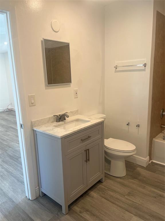 Commonwealth Manor 75-29 - Residential