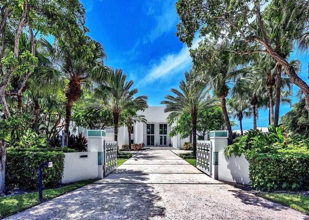 Hollywood Lakes Sec 1-32 - Residential