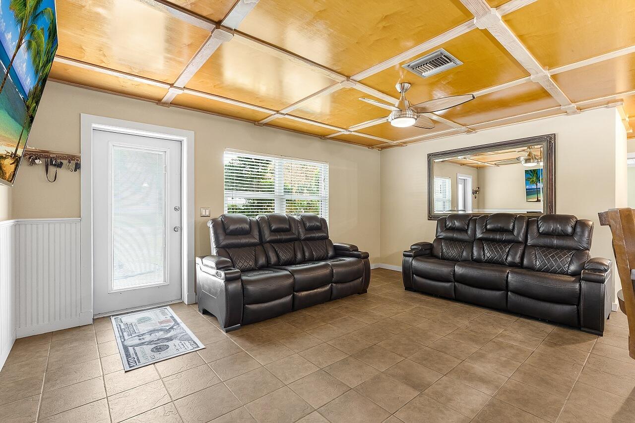 INDIAN RIVER HEIGHTS UNIT 1 - Residential