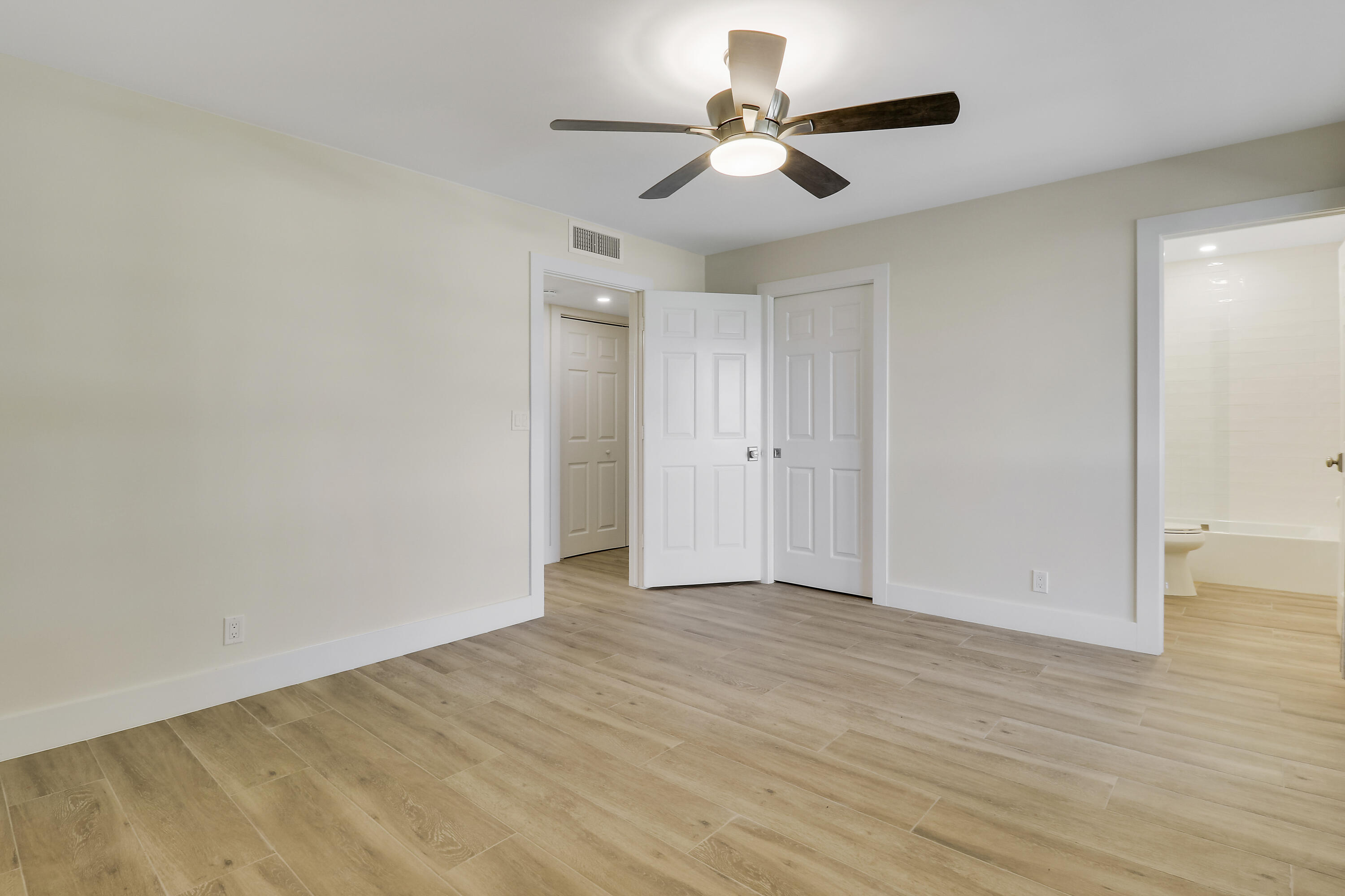 TURTLE CREEK EAST CONDO - Residential