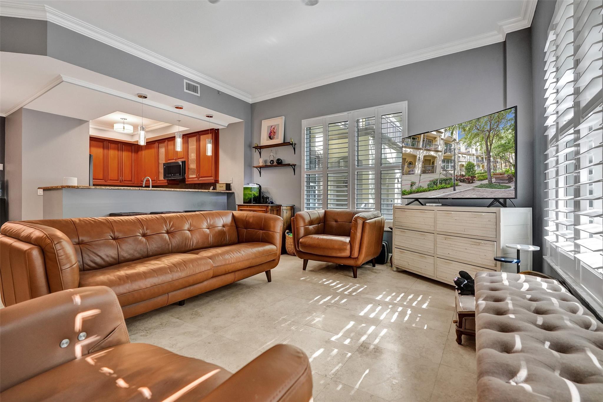 2617 NE 14th Ave 101