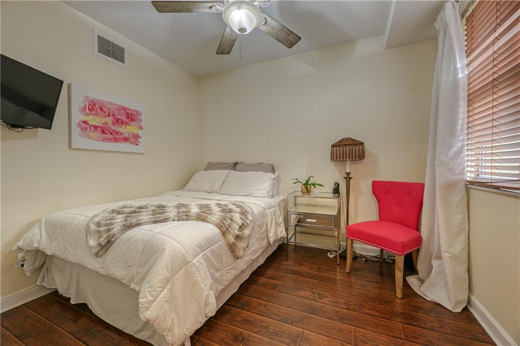 Vintage - Residential