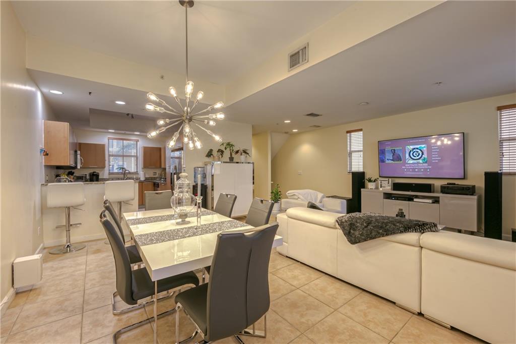 Vintage - Residential