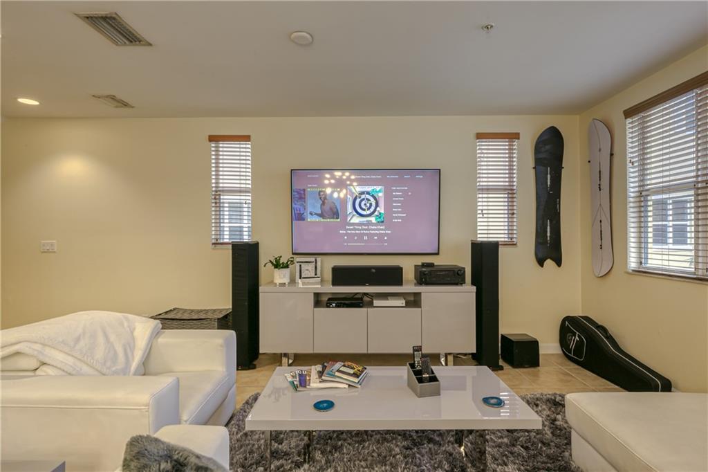 Vintage - Residential