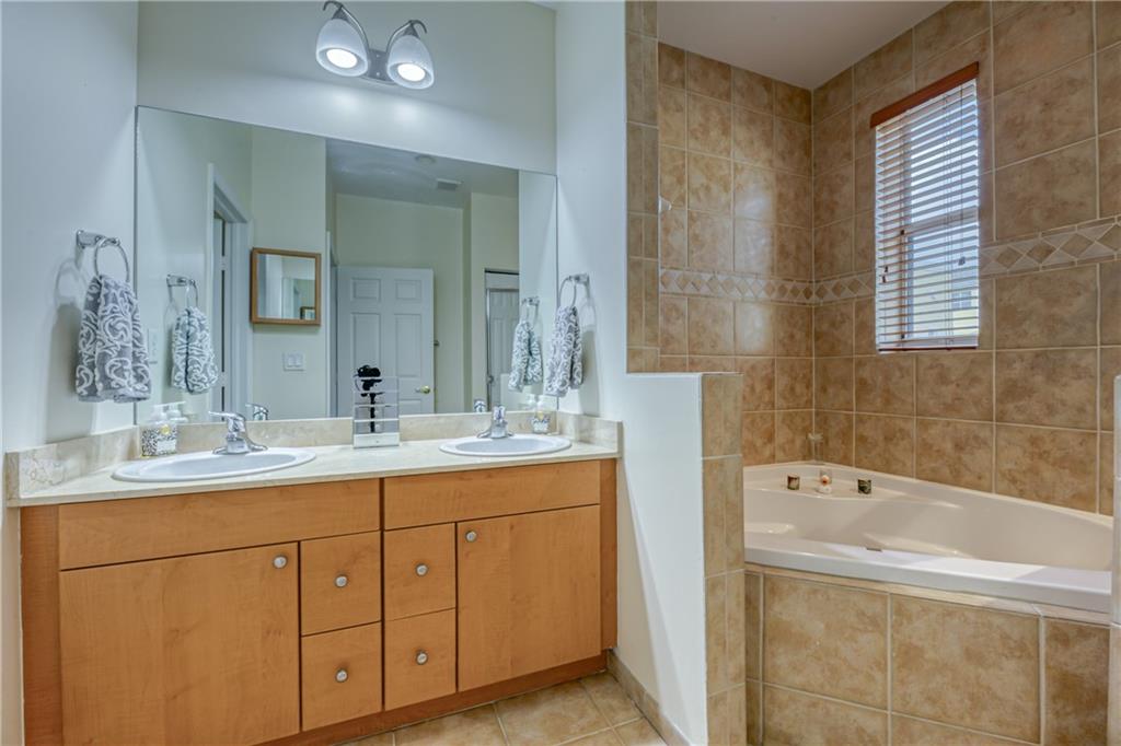 Vintage - Residential