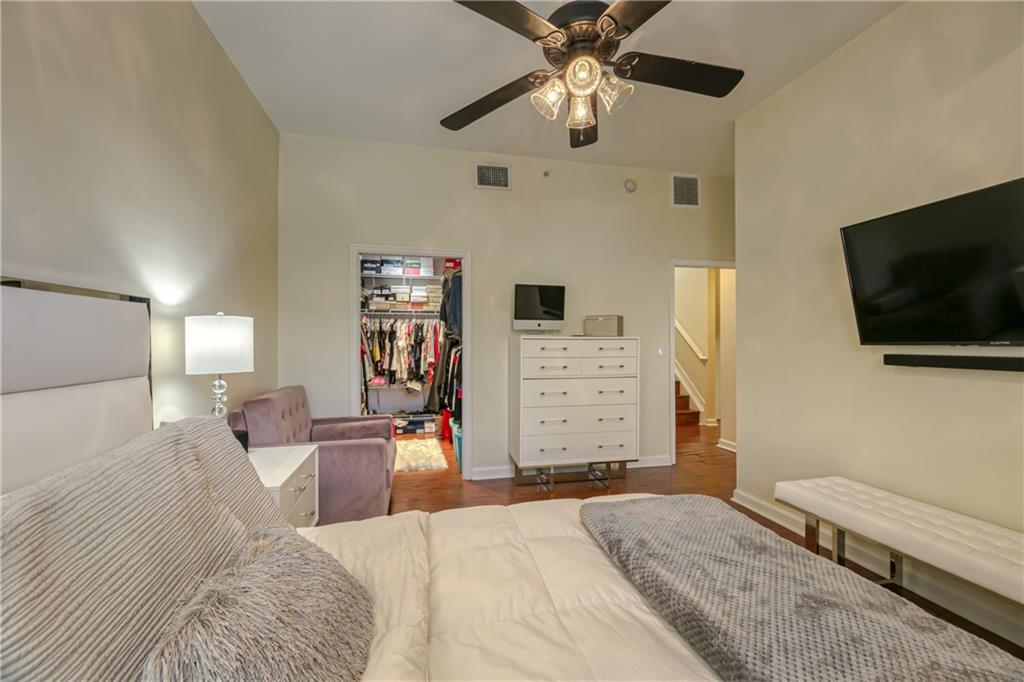 Vintage - Residential