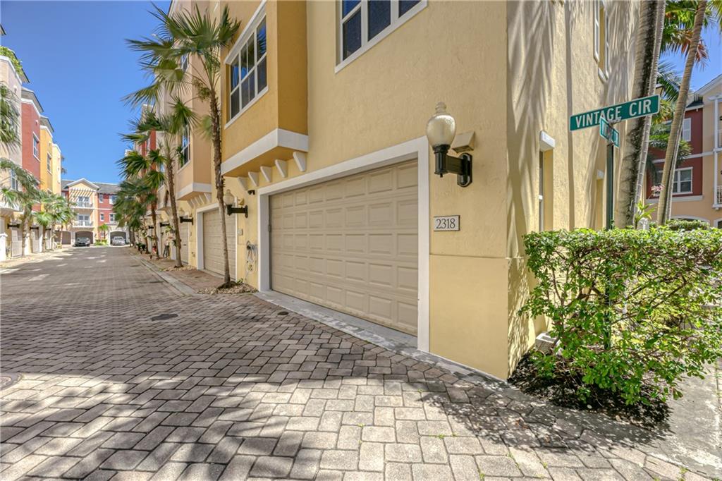 Vintage - Residential