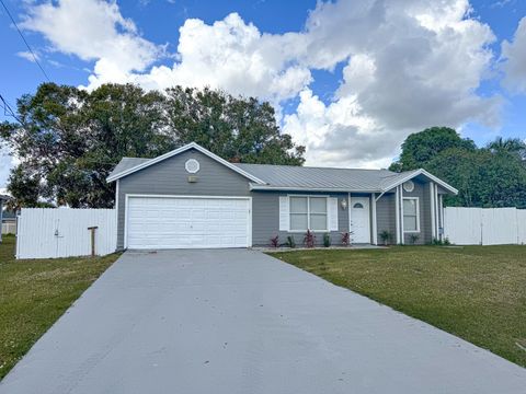 A home in Port St Lucie