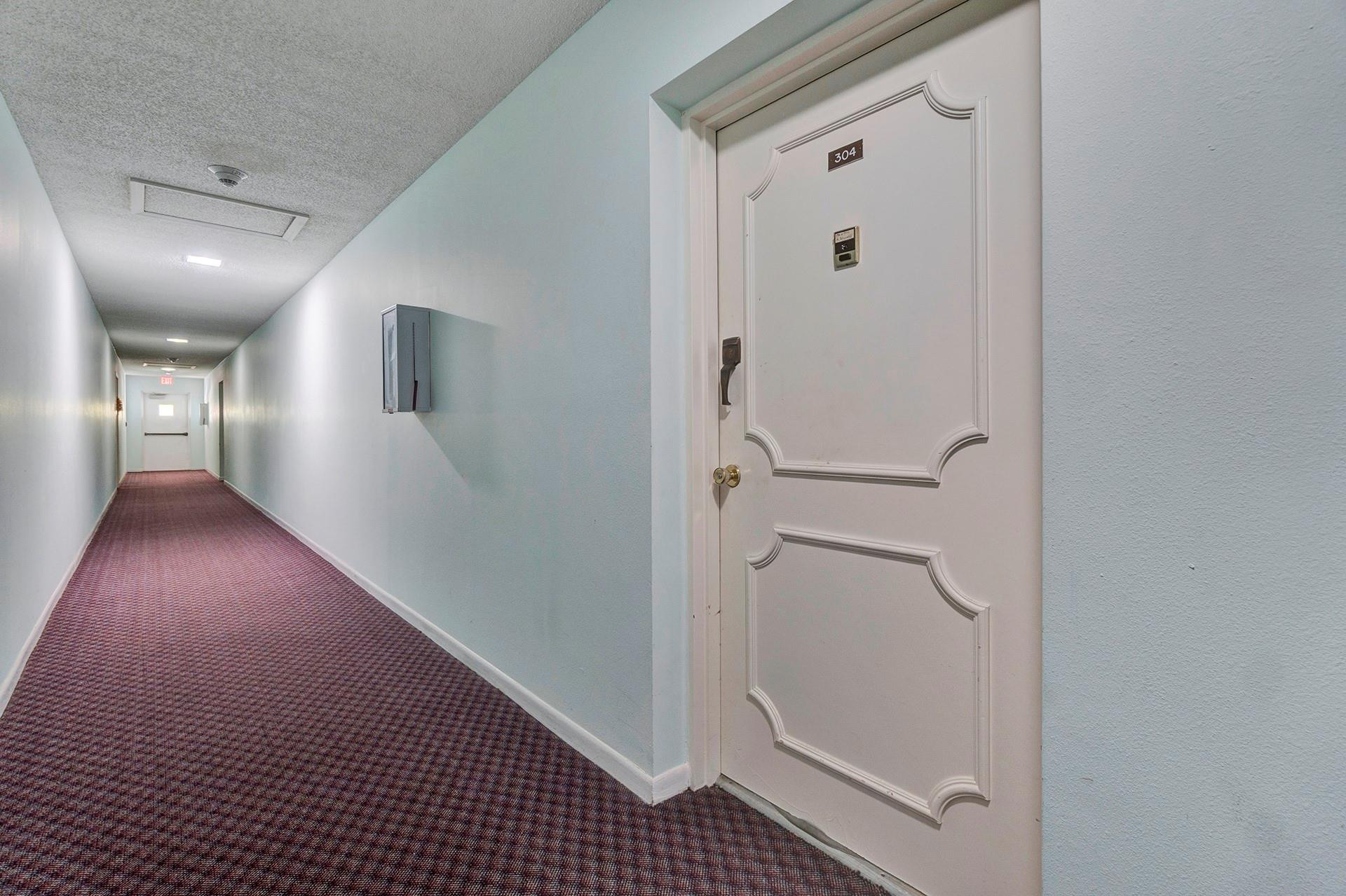 5190 E Sabal Palm Boulevard 304