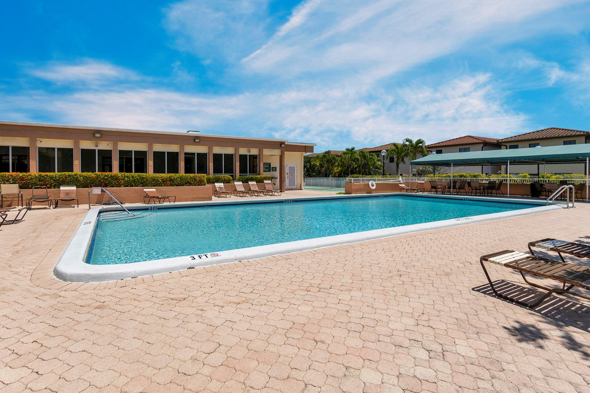 SABAL PALM VILLAGE CONDO - Residential