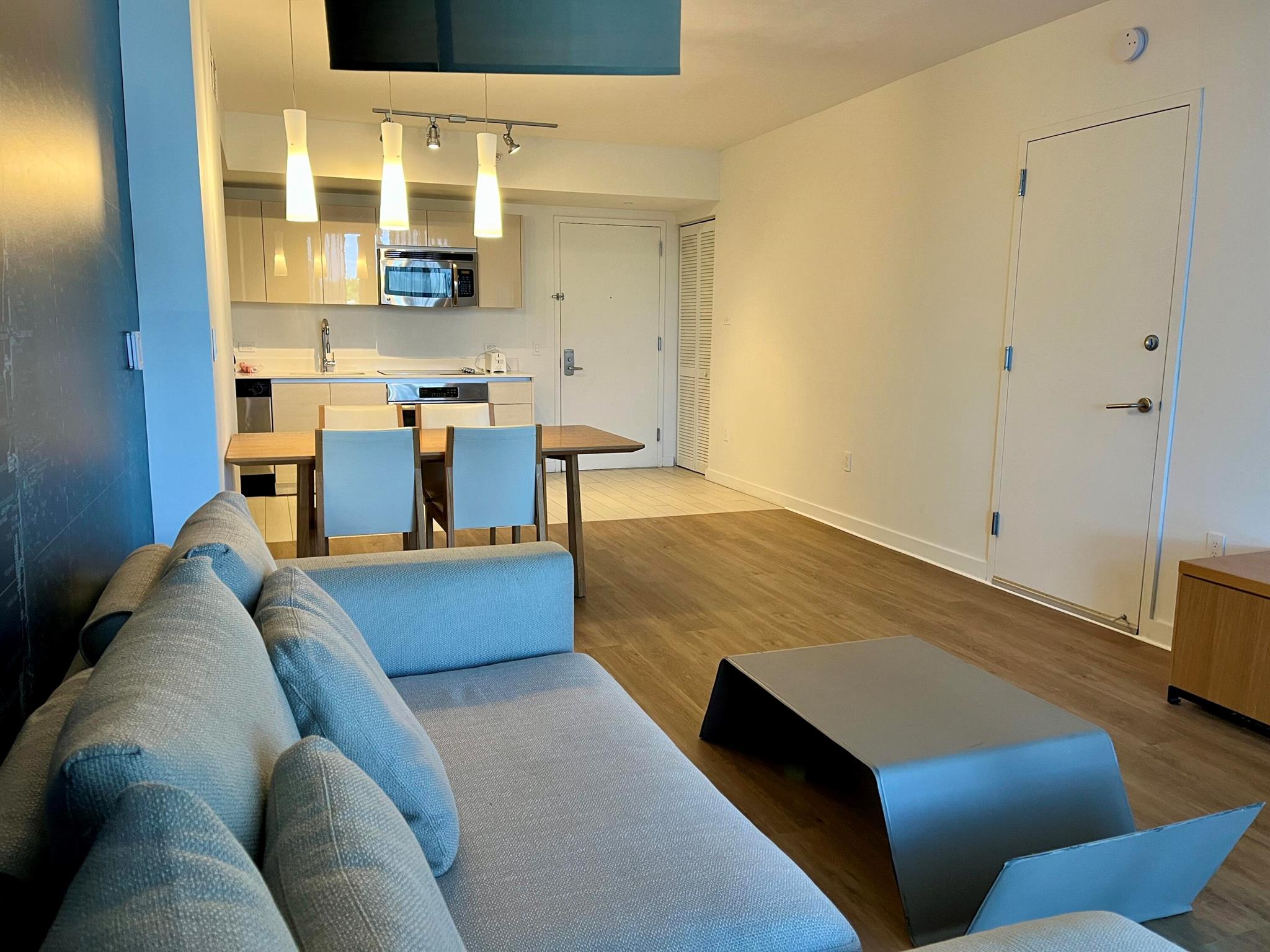 2602 E Hallandale Beach Boulevard R308