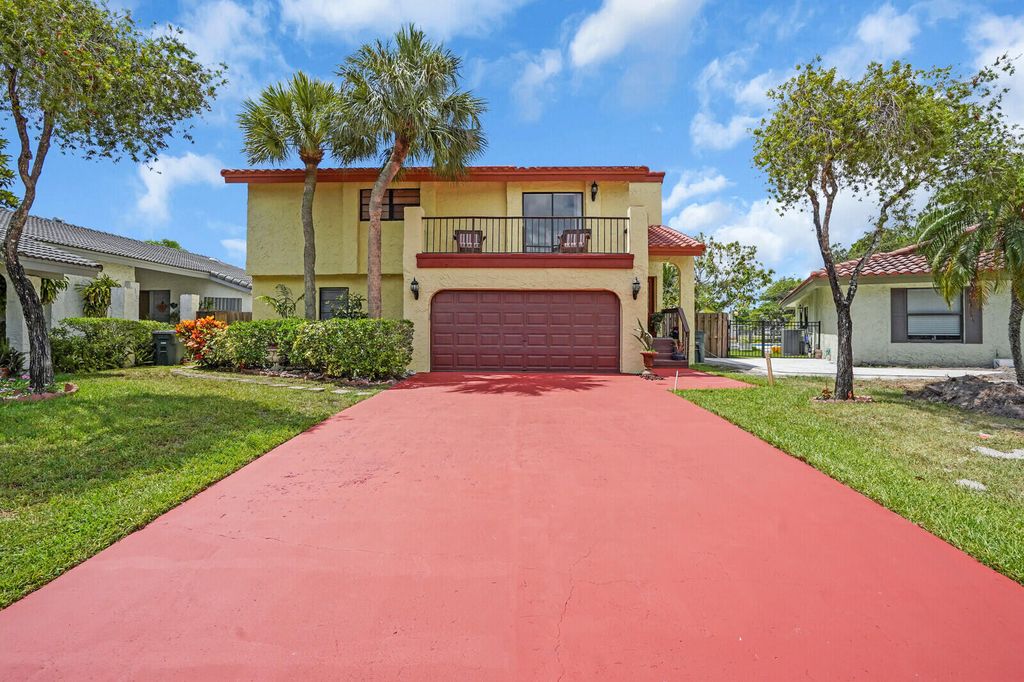 Photo of 6526 Sweet Maple Lane, Boca Raton, FL 33433 (MLS # R11102265)