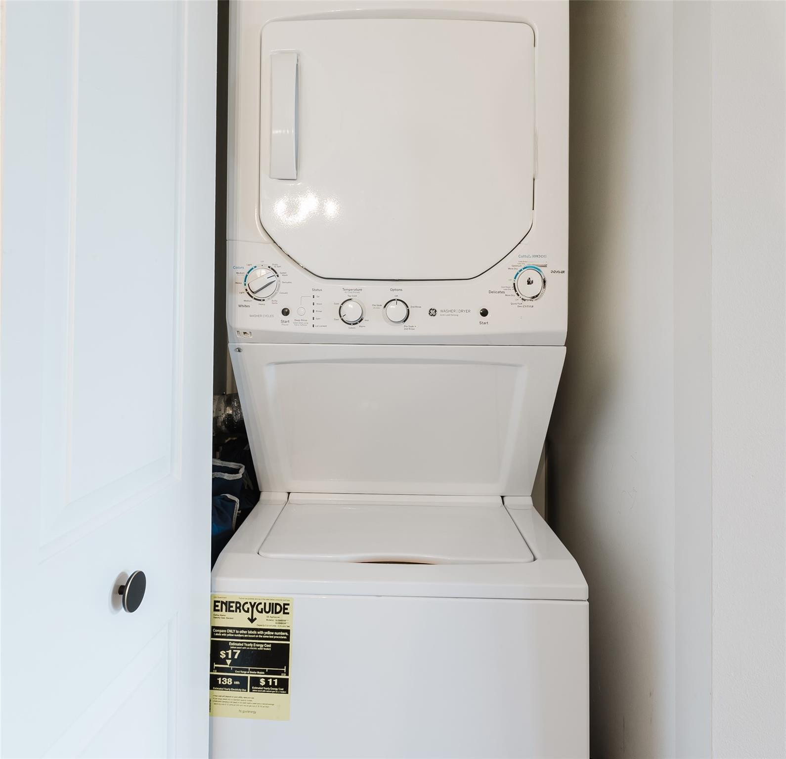 Republic Square - Residential