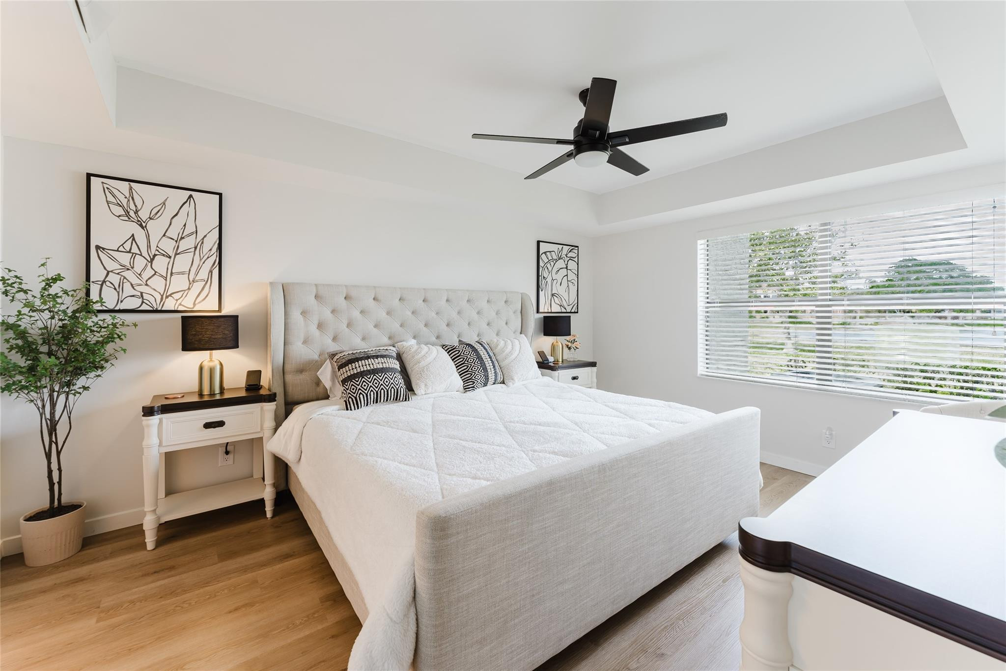 Republic Square - Residential